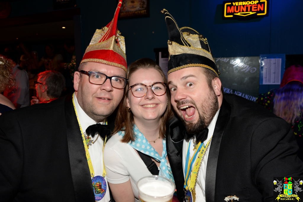 ../Images/Carnavals maandagavond in VdG 195.jpg